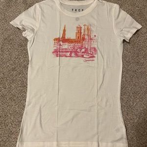 short sleeve shirt